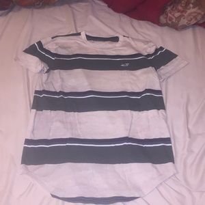 Hollister T shirt